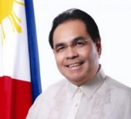 PH Authorities in Touch with FBI, DHS to Make Sure No Pinoy among Casualties in Boston Marathon Blasts