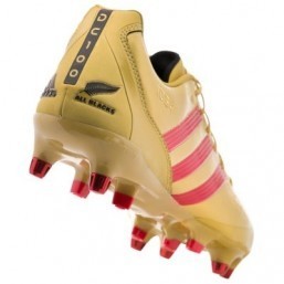 Adidas unveils ‘golden’ Dan Carter rugby boots
