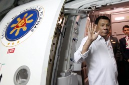 Duterte to step down in 2018 if PH under federal form of gov’t