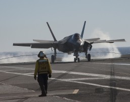 US F-35 jet makes ‘landmark’ aircraft carrier landing off San Diego