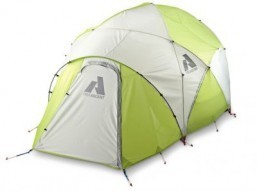 High-tech tents let you ‘get away from it all’ and still check email