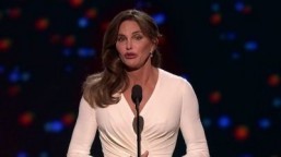 Google’s Year in Search 2015: ‘Agar.io,’ ‘Jurassic World,’ ‘Furious 7,’ Caitlyn Jenner