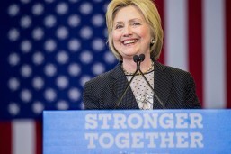 To win, Hillary should speak a little Tagalog