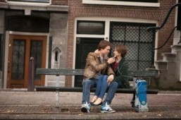 ‘Fault in Our Stars’ bench vanishes from Amsterdam