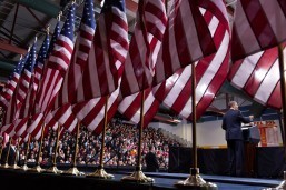 US issuing visas again, but warns of backlog