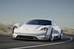 Porsche greenlights its first green supercar