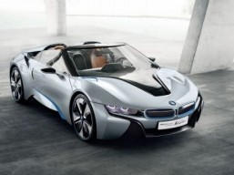 The BMW i8 could be available as a cabriolet in 2016