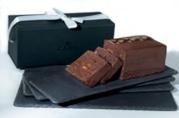 Ritz-Carlton creates signature chocolate and orange cake