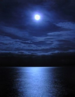Sleep and the full moon: Study finds a degree of truth in folklore