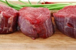Less meat, more fruits and vegetables cut diabetes risk: study