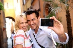 Pictures of people are 38 percent more likely to be liked on Instagram. ©Goodluz/shutterstock.com
