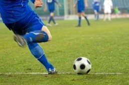 Focusing on one sport increases young athletes’ injury risk: study