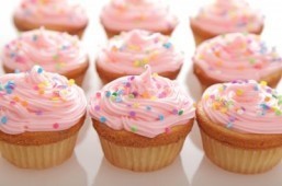 Does the collapse of a US bakery chain mark the end of the cupcake era?
