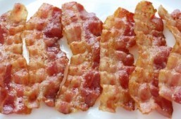 Pass on the bacon for better sperm: study