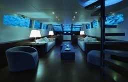 Luxury submarine offers lovers ‘sound-proof’ rooms and private chef