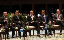 Aquino showcases PHL as alternative investment site at APEC