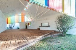 Vietnamese chapel named “World Building of the Year 2014″