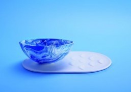 Self-cleaning plate means no more washing up
