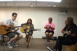 La Habra art gallery holds 1st songwriting workshop